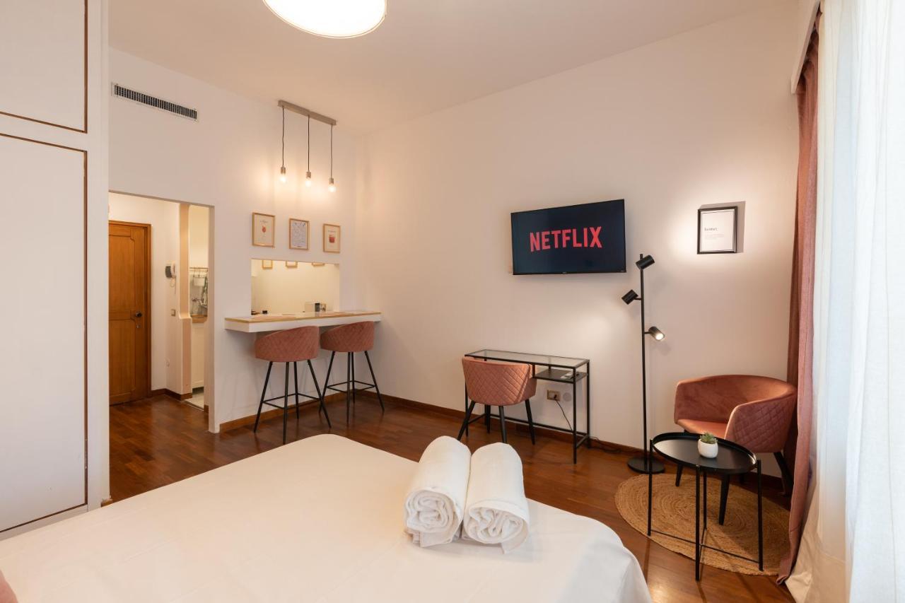Amalia'S House, Cozy Studio Apartment In Brera 밀라노 외부 사진